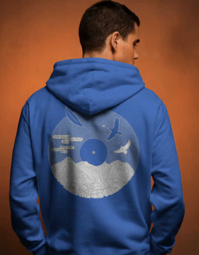 Unisex Hoodie: Chill Out